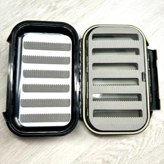 ČERNÁ MUŠKAŘSKÁ KRABIČKA - velká